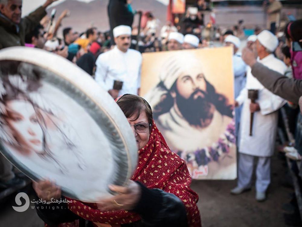 شرکت در جشن سده